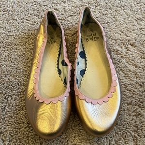 Mini Boden Girl’s Rose Gold Ballet Flats Pink Scalloped Trim Size 39 EUR